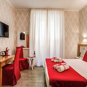 Camera con letto king size